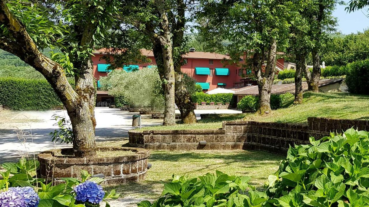 הוילה Contrada  Agriturismo Ricciardelli מראה חיצוני תמונה