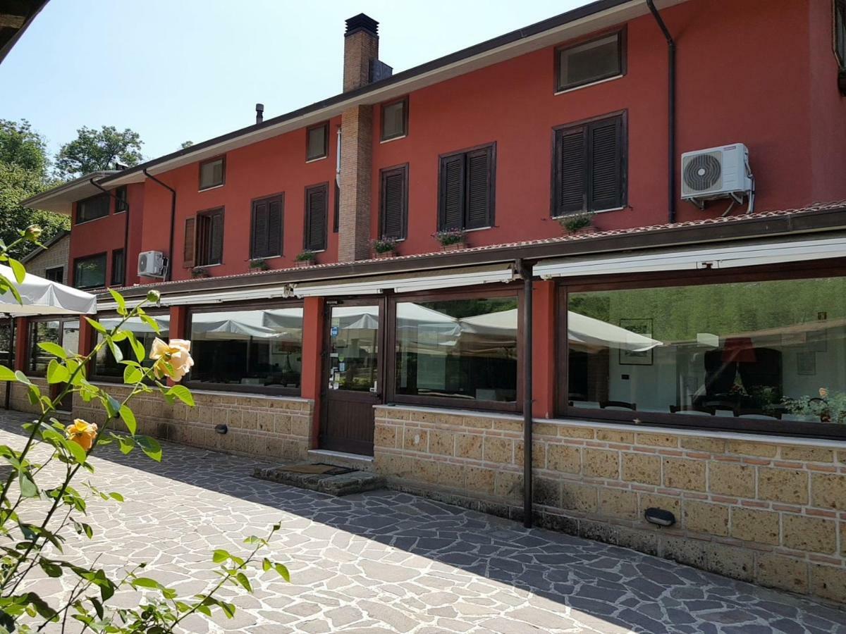 הוילה Contrada  Agriturismo Ricciardelli מראה חיצוני תמונה