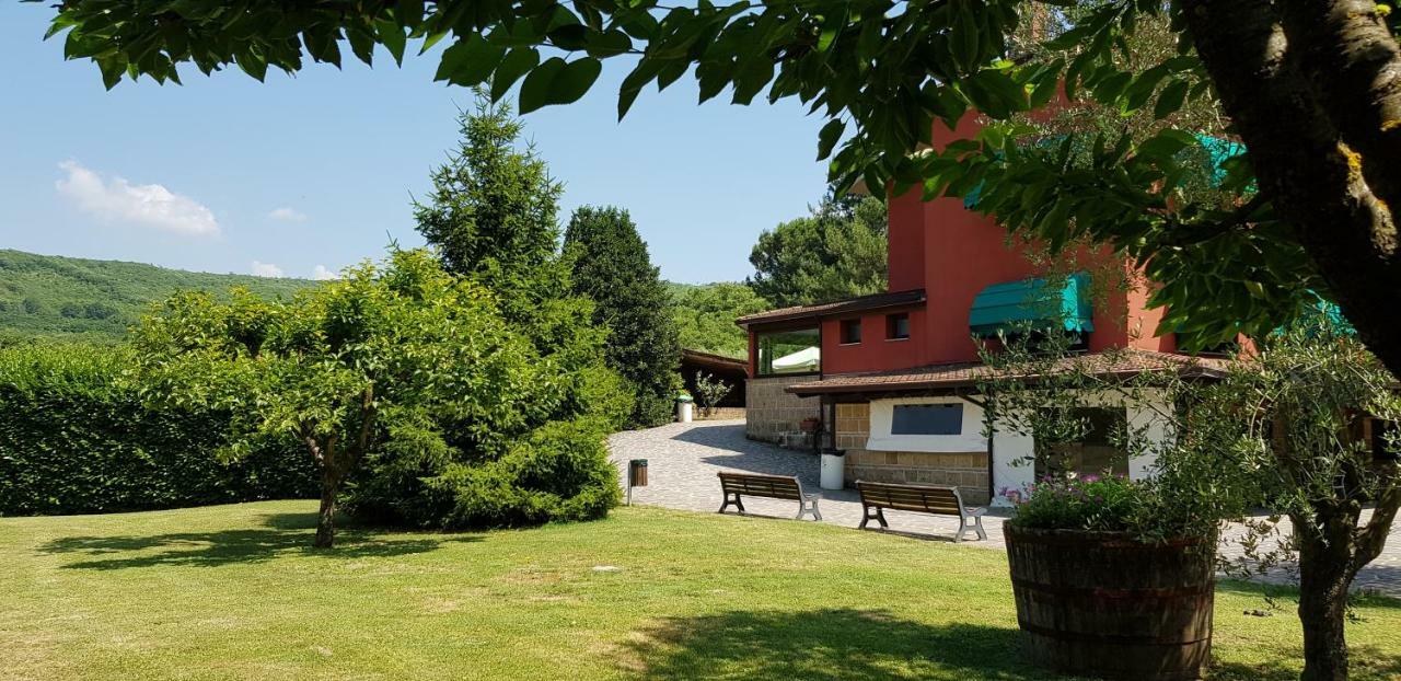 הוילה Contrada  Agriturismo Ricciardelli מראה חיצוני תמונה