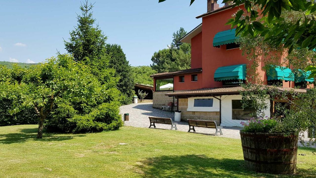 הוילה Contrada  Agriturismo Ricciardelli מראה חיצוני תמונה